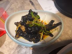 -沪小胖小龙虾(淮海中路旗舰店)
