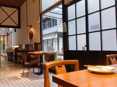靠窗位-仓库南洋海鲜小排档(柳河路店)