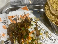 -老街烧烤大排档·地道湖北菜·龙虾馆(汉口火车站店)