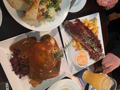 -Husi Bierhaus