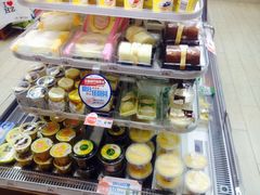 全家便利店(工联店)-全家便利店(杭州龙翔桥地铁站店)