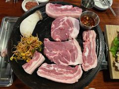 -Dombe豚(黑猪肉街店)