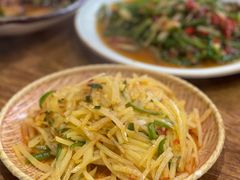-盐与味葱葱鲫鱼•自贡菜江湖菜(春熙店)