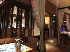 靠窗位-绿茶餐厅(布吉万象汇店)