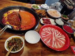 -憨铁匠火锅(红山6979店)