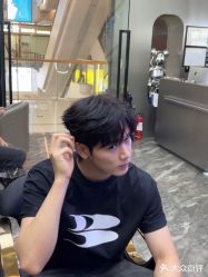 -M1山木造型国潮男士发型定制