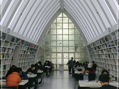 -钟书阁(松江泰晤士小镇店)