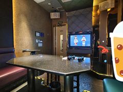 -K+全国连锁KTV(绿地缤纷天地店)