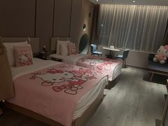 -深圳罗湖水贝IBC亚朵酒店