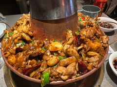 -老佛爷铜炉蛙锅(东门老街店)