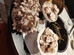 -斯普汇生蚝牛排馆(中骏世界城店)