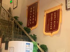 -莱仪堂艾灸经络养生馆(宜川路店)