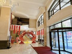 -汕尾巴黎半岛酒店