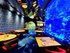 -迪拜帆船酒店海底餐厅