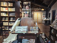 -良友书坊(安徽路店)