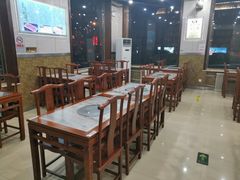 -壹条龙饭庄台基厂店