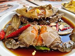 -草家酱蟹炭火烤肉店(珲春南路二店)