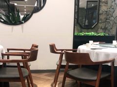-毛家饭店·30年融合新湘菜(汉峪金谷店)
