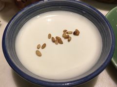 松仁奶酪-那家小馆•北京菜•烤鸭(中关村店)