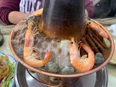 -一口猪海鲜浑锅·东北家常菜