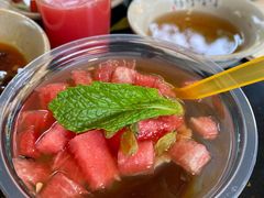 -茅草房·河畔园林火锅