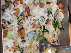 -蜜桃餐厅·伴山(湖滨商业街店)