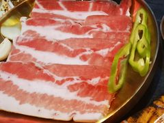 厚切五花-秦炉烤肉(财富中心店)