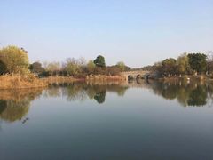 -梁鸿国家湿地公园