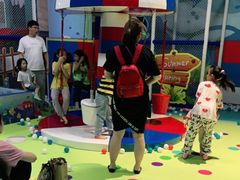 -青岛嘉年华主题乐园