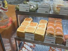 -君之狮子山·轻糖烘焙(松江印象城店)