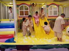 -碧中海汤泉汗蒸酒店