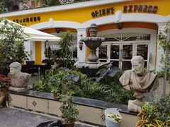 -火车头法国西餐厅