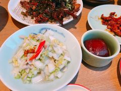 手捏菜炒蘑菇-新白鹿餐厅(城西银泰城店)