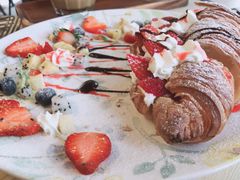 草莓巧克力可颂-251#coffee roasters(沿河东路店)