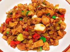 酱椒炒鸡-胡子大厨·超级小炒肉(晶耀前滩店)