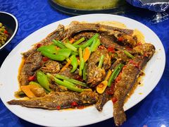 -民间瓦缸煨汤館(嵩山路店)