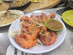 -明记烧鱼美味店