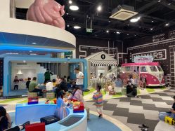 -MINI MARS KIDS CLUB亲子家庭中心(长宁天山店)
