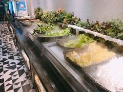 -锅儿欢海鲜火锅烤肉自助餐(东港凯虹店)