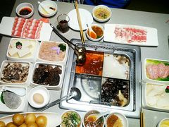 -海底捞火锅(高新万达店)