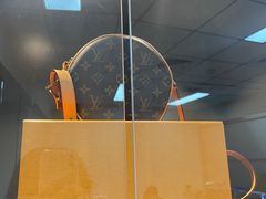 -用真奢侈品名表名包回收中心(朝阳万达店)