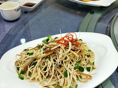 香椿苗拌豆丝-福泉海码头(六里山店)