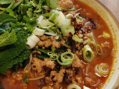 -叁窝雀·云南小锅米线(万象汇店)