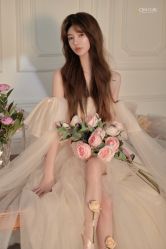 -onlygirl摄影美学馆高端定制(江滩店)