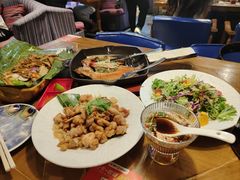 -雀舞云南菜(天津天河城购物中心店)