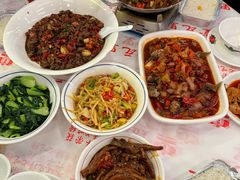 -堂瓦里·33年传统赣菜(第一街区店)