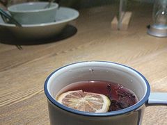 -蜜桃餐厅·伴山(湖滨商业街店)