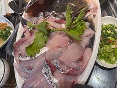 -老船舫·现做活鲜鱼馆(东郊记忆店)