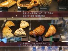 -星巴克臻选(盐城金鹰聚龙湖店)