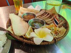 -小小集渔·泰式大排档(太古里香槟店)